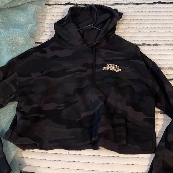 O'Neill Tops - O’Neil sweat shirt